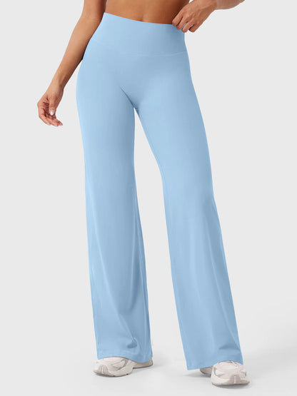 Essential Relaxed Straight Pants