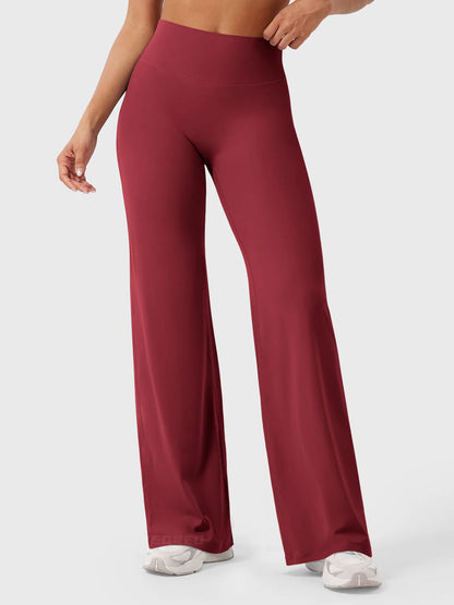 Essential Relaxed Straight Pants
