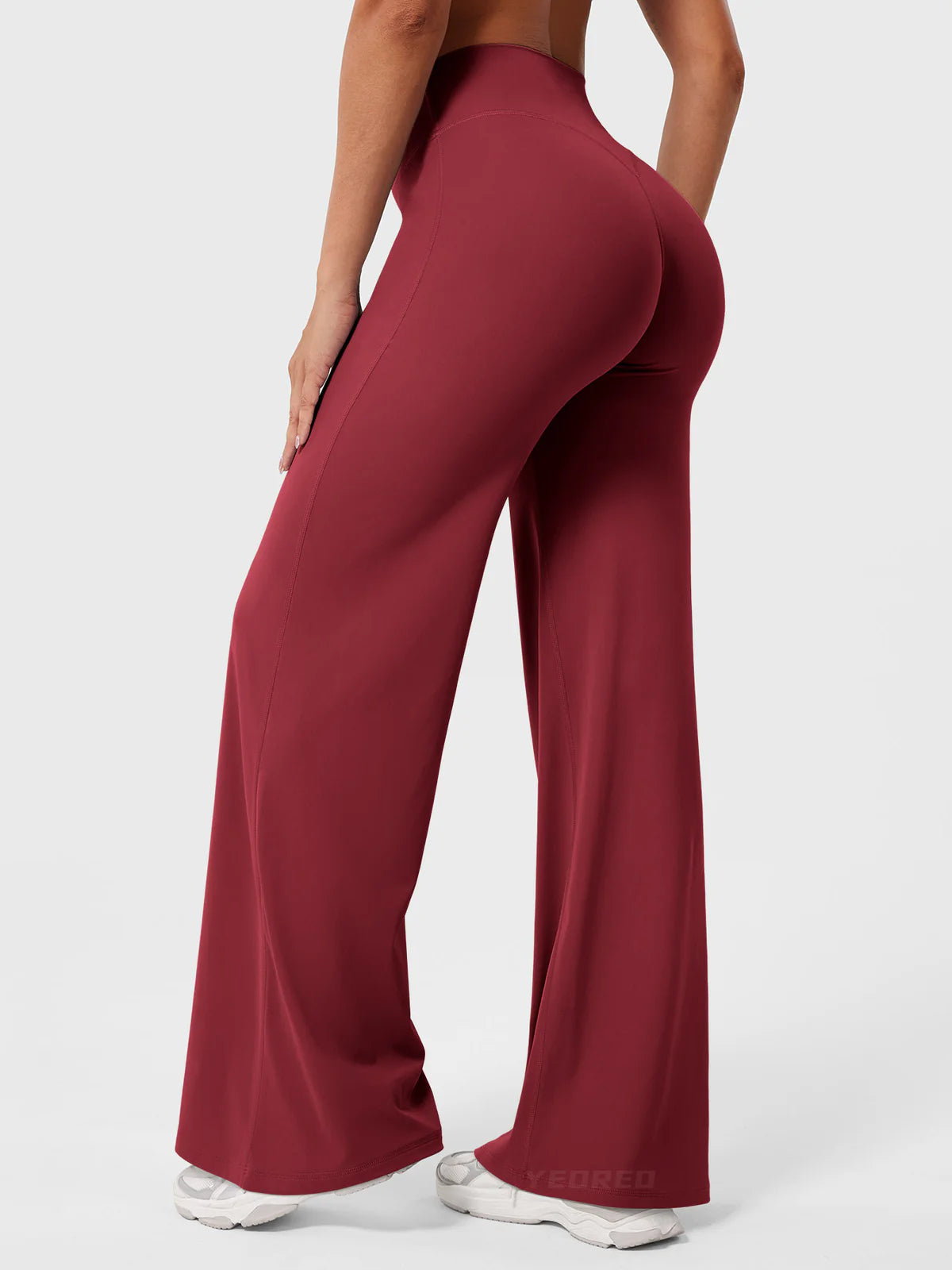 Essential Relaxed Straight Pants