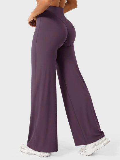 Essential Relaxed Straight Pants