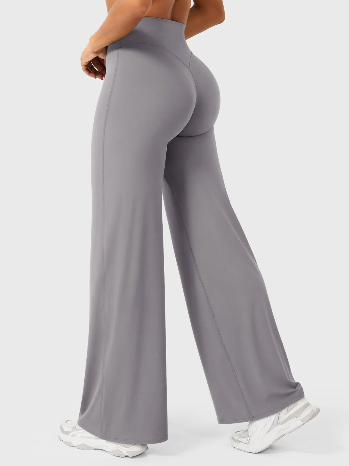 Essential Relaxed Straight Pants