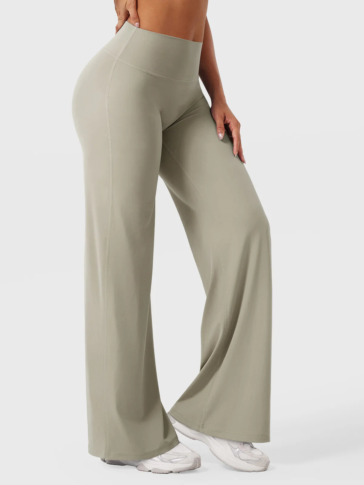 Essential Relaxed Straight Pants