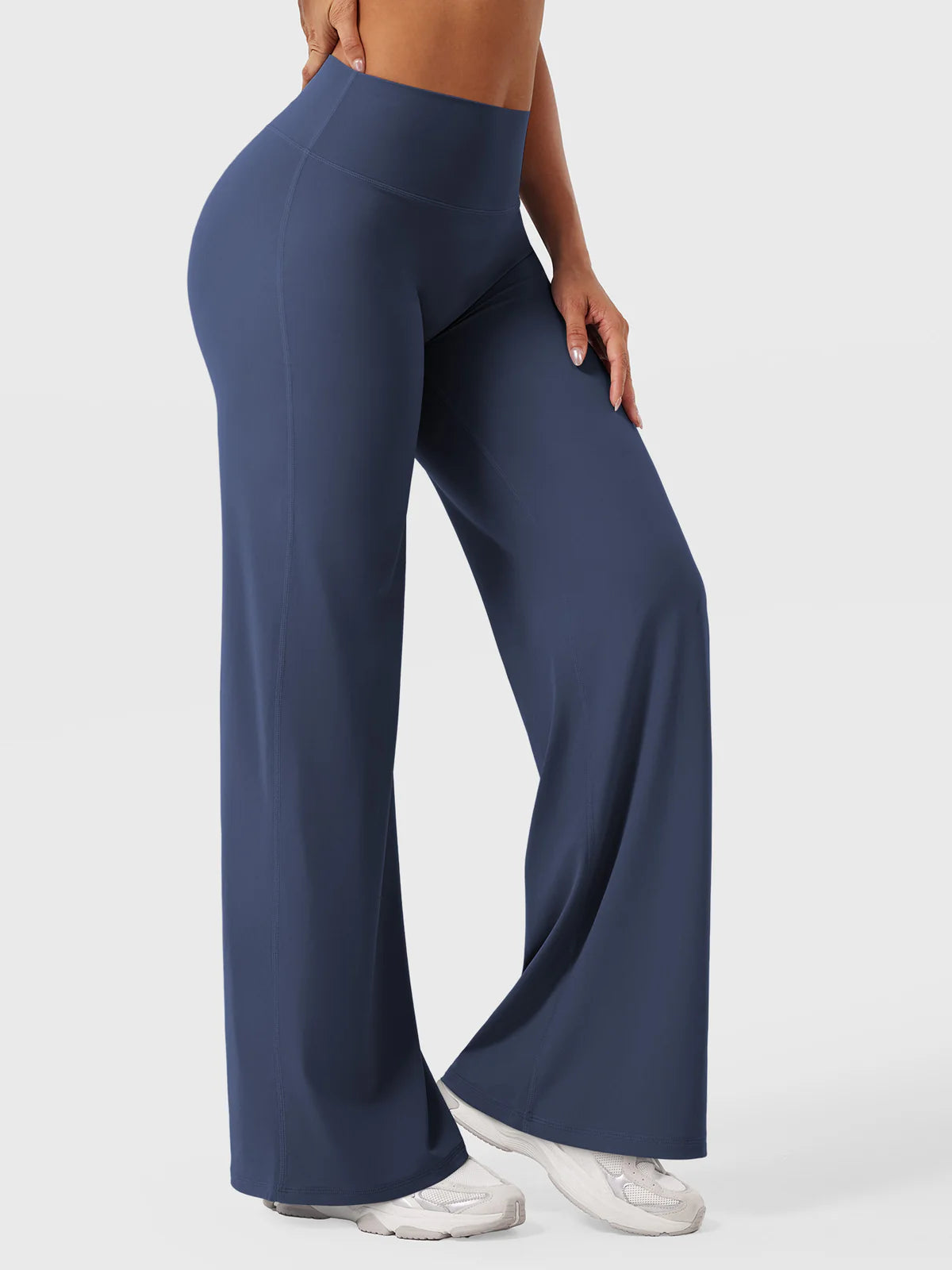 Essential Relaxed Straight Pants