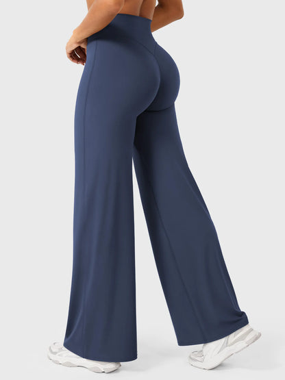Essential Relaxed Straight Pants