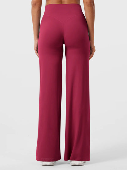 Essential Relaxed Straight Pants