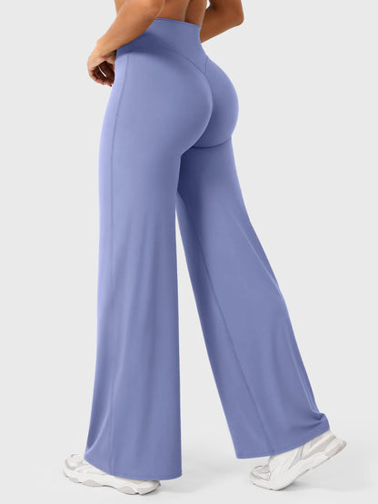Essential Relaxed Straight Pants